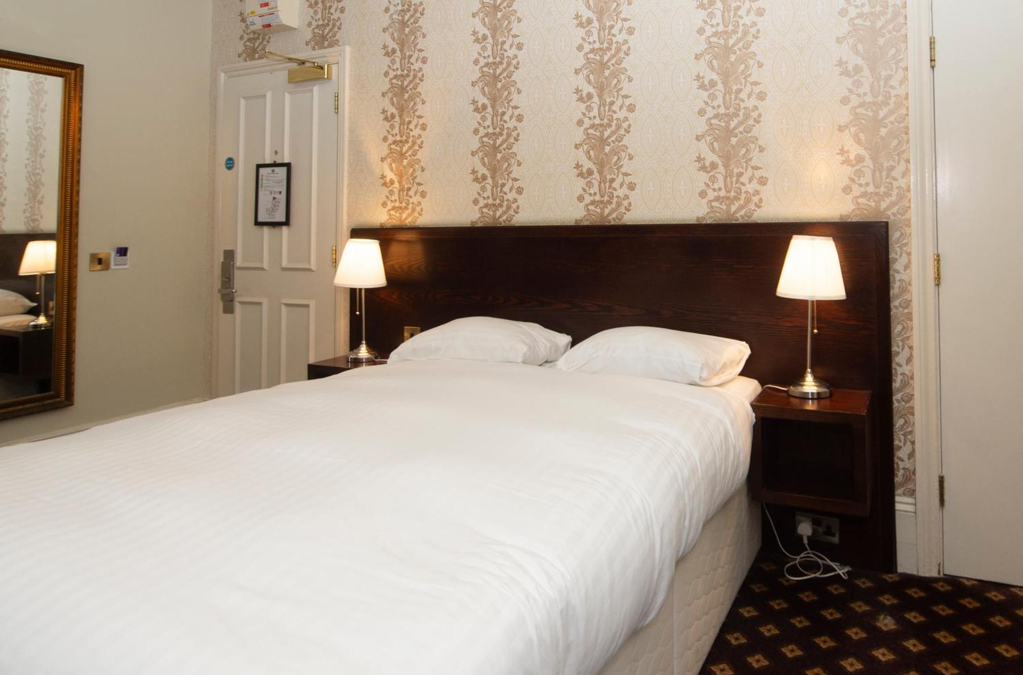 Cabot Court Hotel Wetherspoon Weston-super-Mare Eksteriør billede