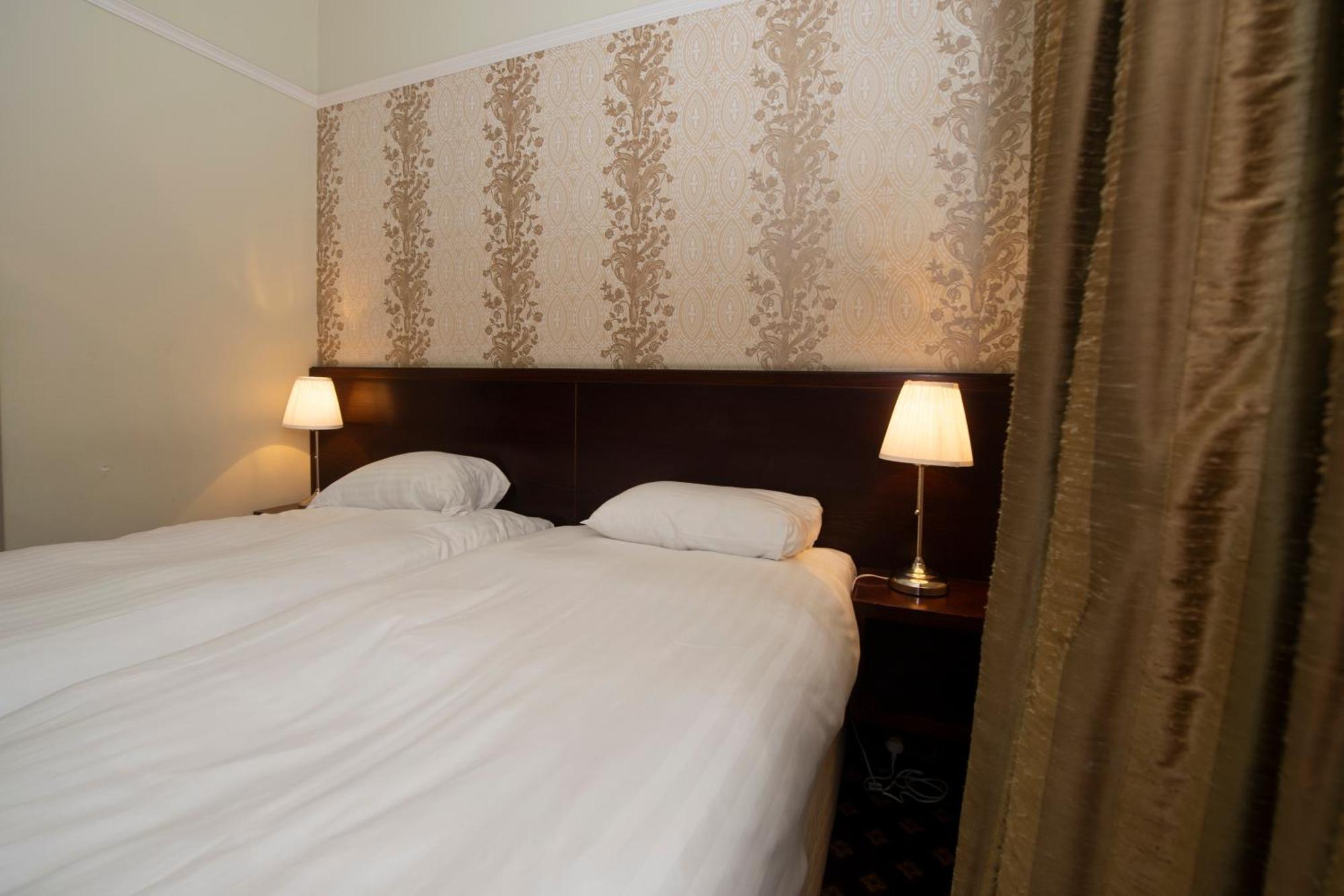 Cabot Court Hotel Wetherspoon Weston-super-Mare Eksteriør billede