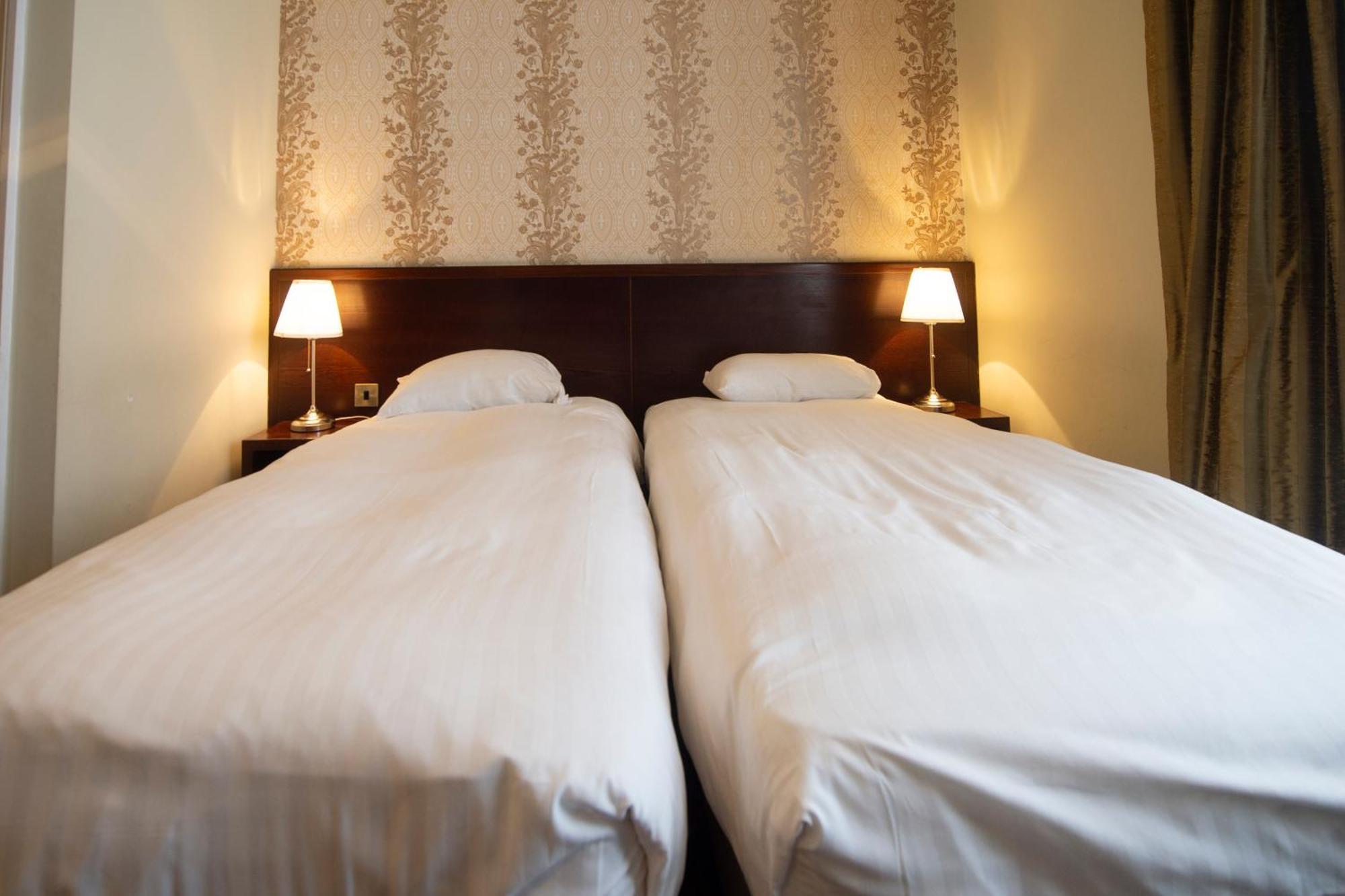 Cabot Court Hotel Wetherspoon Weston-super-Mare Eksteriør billede