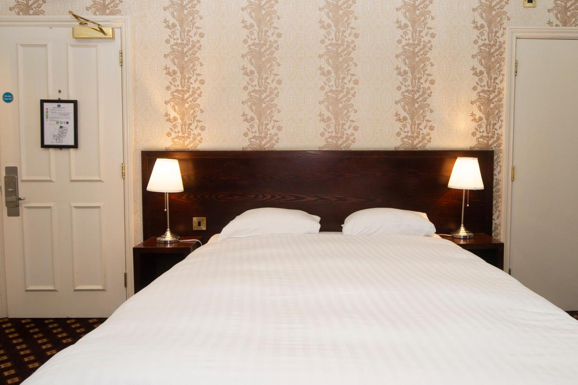 Cabot Court Hotel Wetherspoon Weston-super-Mare Eksteriør billede